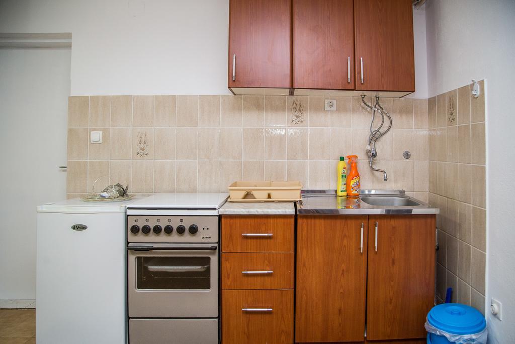 Apartmani Ksenija Петровац Экстерьер фото